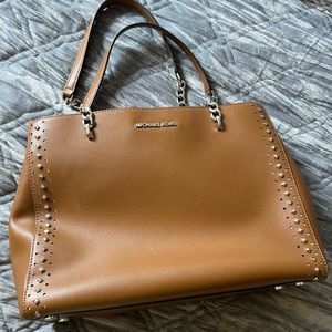 Brown leather Michael Kors Purse